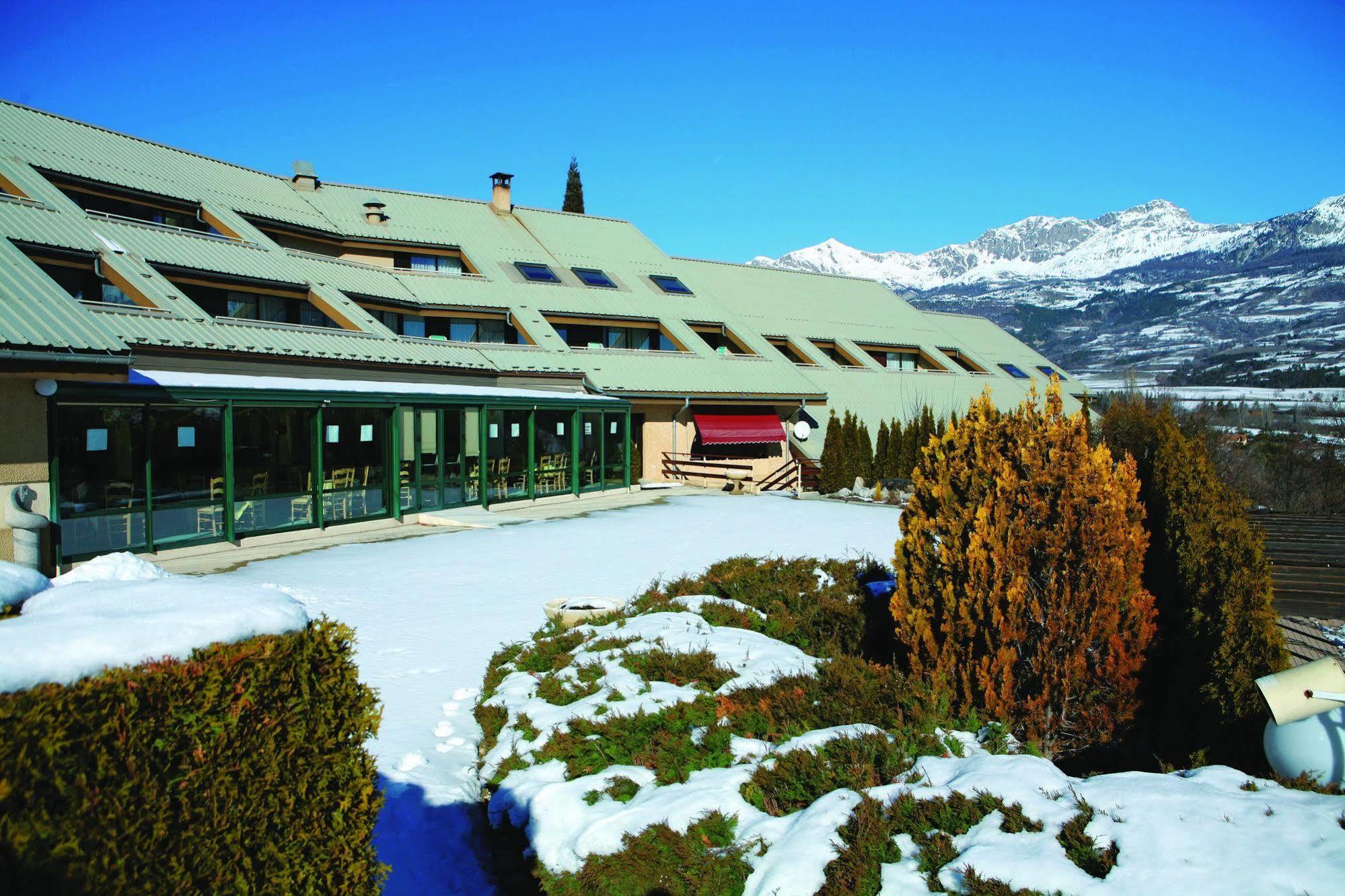 Club Vacances Bleues Les Horizons Du Lac شورْج المظهر الخارجي الصورة